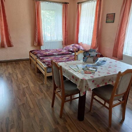 Ferienwohnung Bretnig Grossrohrsdorf Buitenkant foto